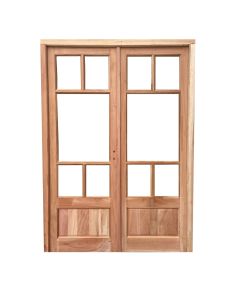 Cuatro puertas de madera en cedro con marco