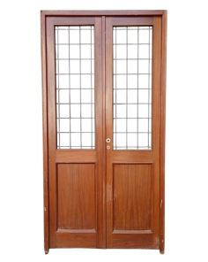 Antigua puerta de madera cedro con vitraux