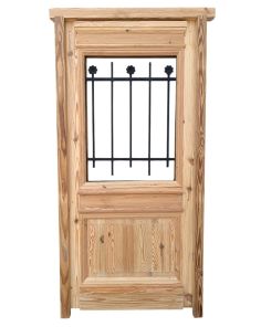 Puerta de frente en madera antigua pinotea 
