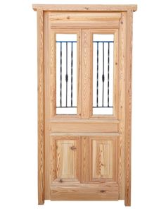 Puerta de frente en madera antigua pinotea 