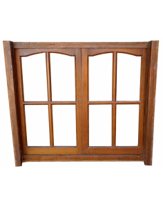 Ventana de madera cedro con vidrios repartidos