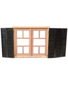 Ventana de madera cedro con celosías de hierro