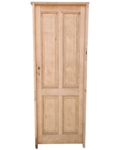 Puerta tablero de madera antigua con marco
