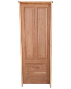 Dos antiguas puertas tablero de madera cedro