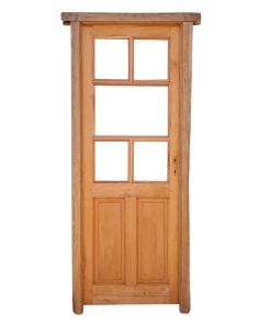 Antigua puerta griega de madera cedro
