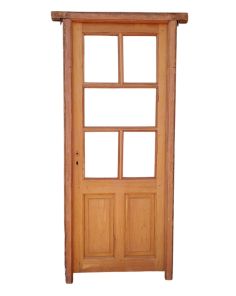Antigua puerta griega de madera cedro