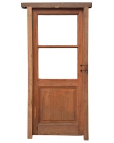 Dos antiguas puertas de madera cedro