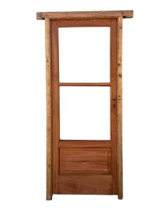 Antigua puerta de madera cedro
