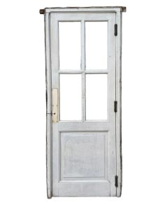 Antigua puerta vaivén de madera cedro