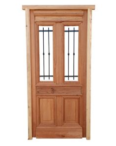 Puerta de frente de madera antigua cedro